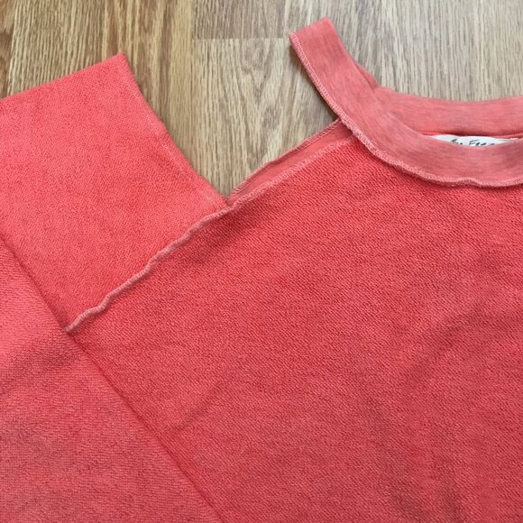 Free People We The Free Hollywood Pullover Sweatshirt Cold Shoulder Coral M - Picture 6 of 10